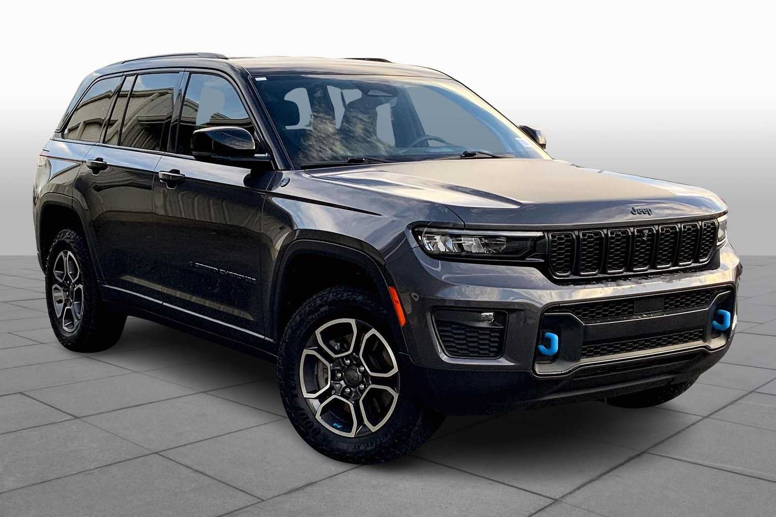 Used 2022 Jeep Grand Cherokee Trailhawk AWD/4WD image 4