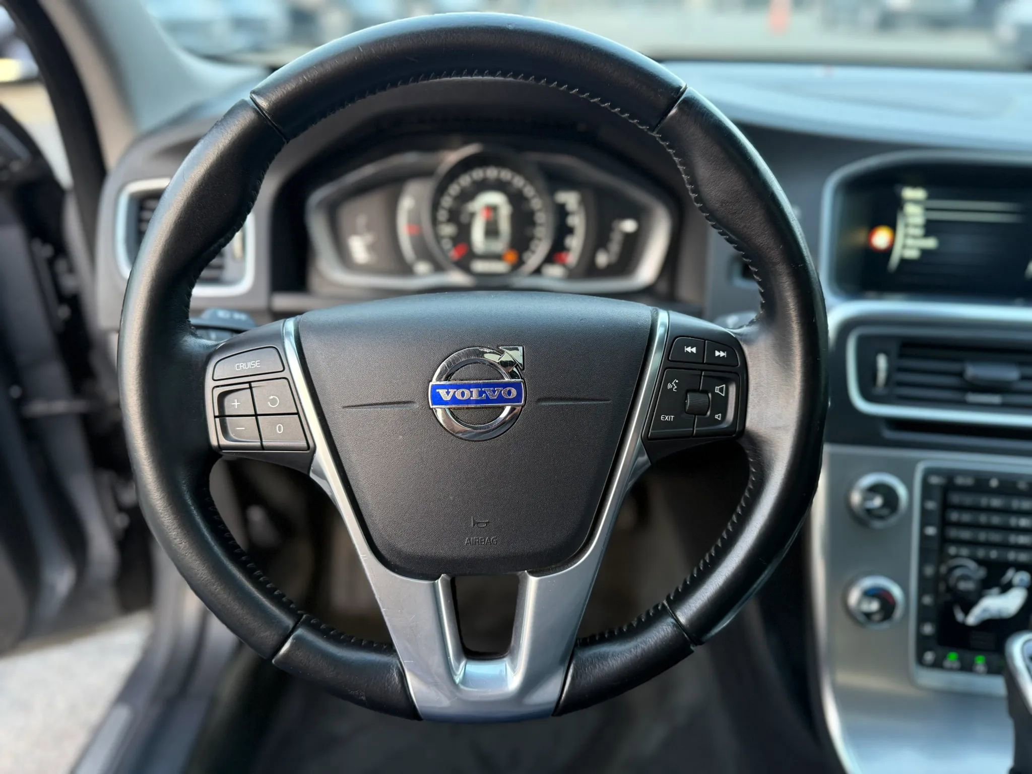Used 2017 Volvo S60 T5 Inscription FWD image 22