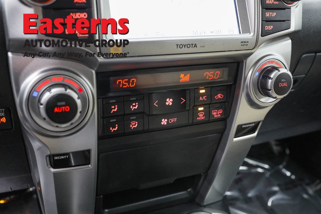 Used 2010 Toyota 4Runner Limited image 19