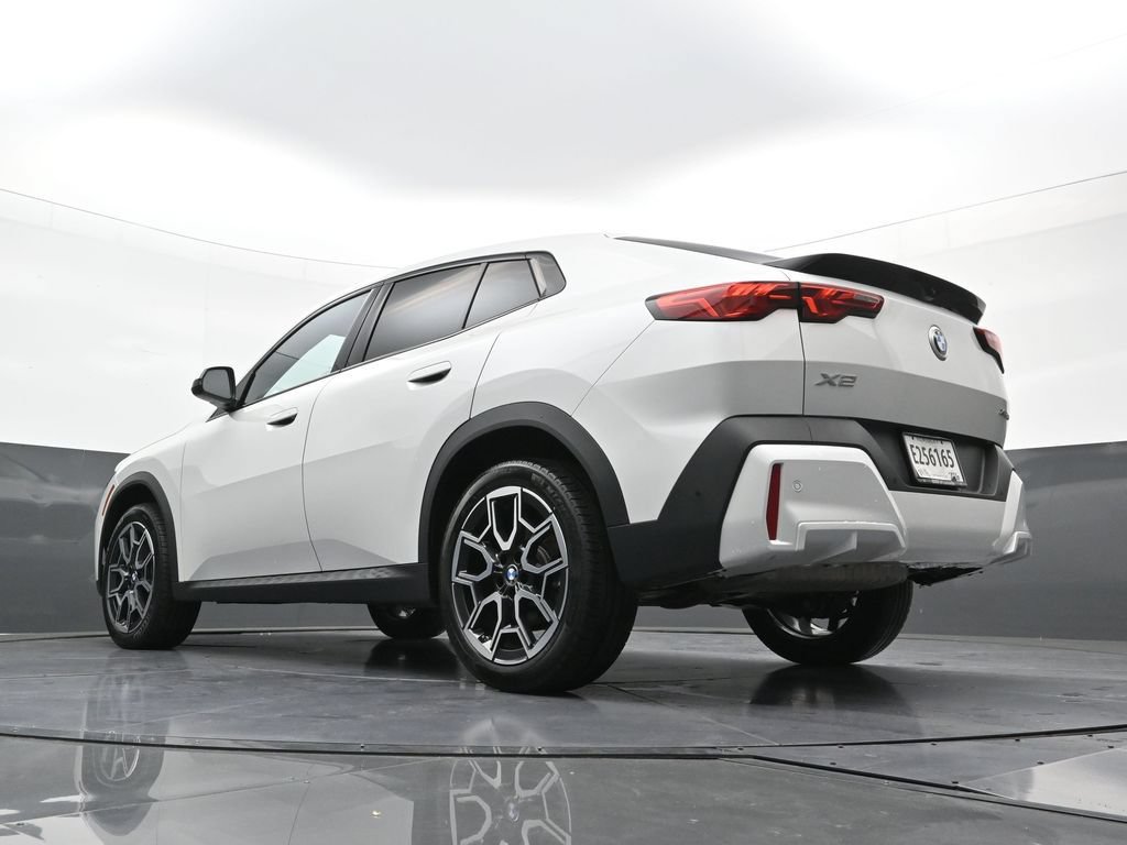 New 2026 BMW X2 xDrive28i w/ Technology Package AWD/4WD image 26