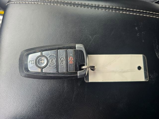 Used 2024 Ford Explorer Limited AWD/4WD image 30