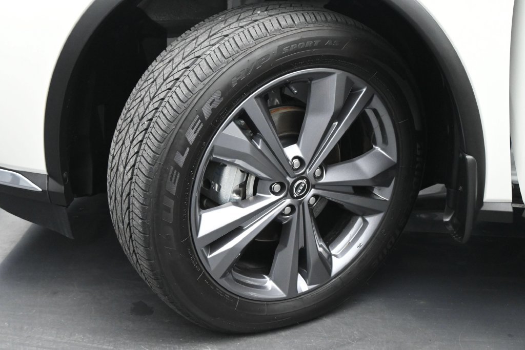 Used 2024 Nissan Murano Platinum w/ Cargo Package FWD image 23