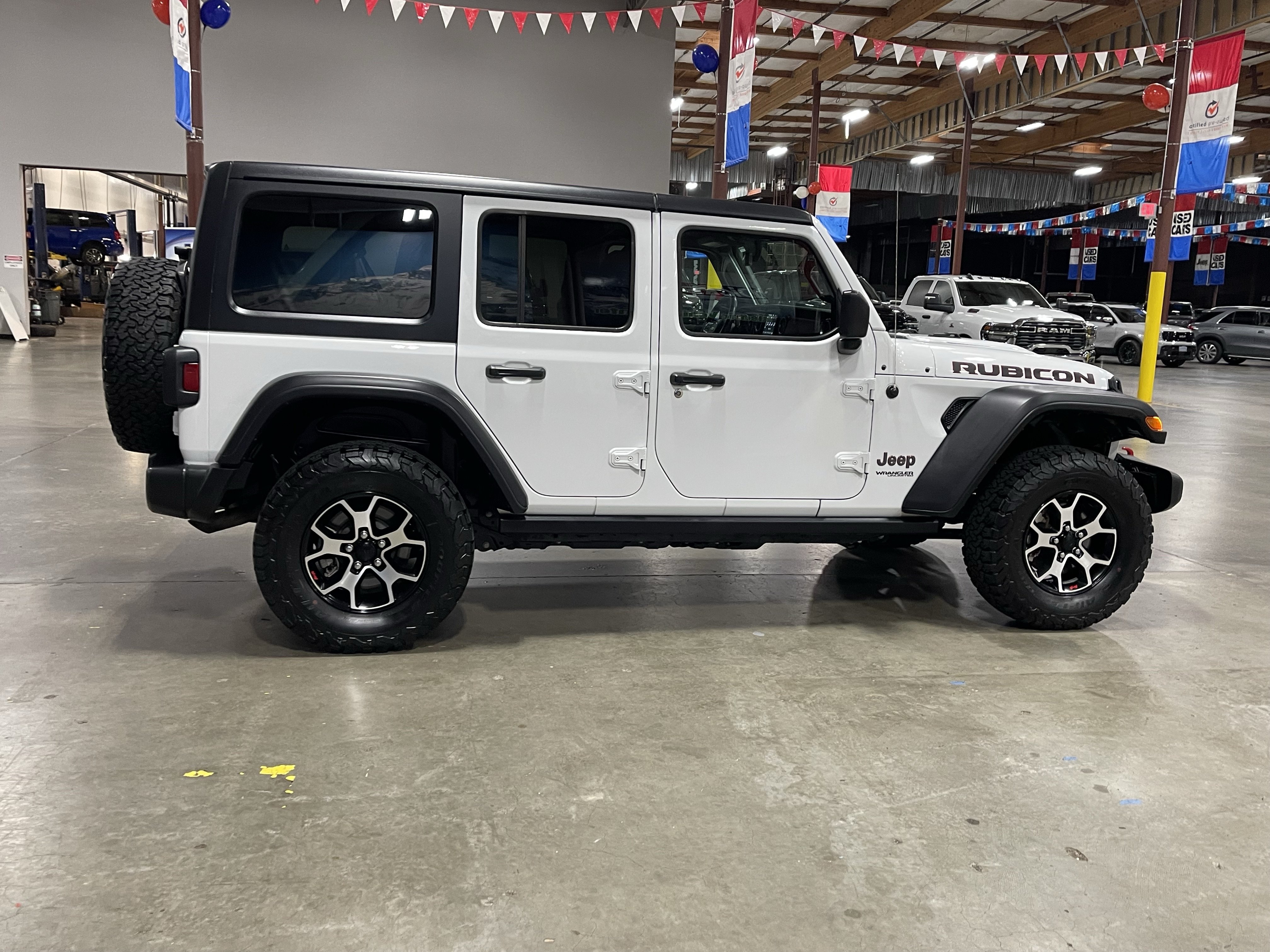 Used 2021 Jeep Wrangler Unlimited Rubicon AWD/4WD image 6