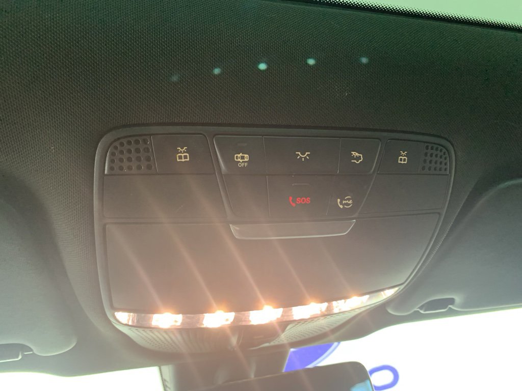 Used 2021 Mercedes-Benz GLC 300 w/ AMG Line image 29