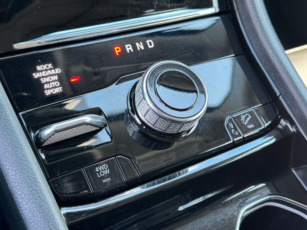 Used 2023 Jeep Grand Cherokee 4WD 4xe image 26