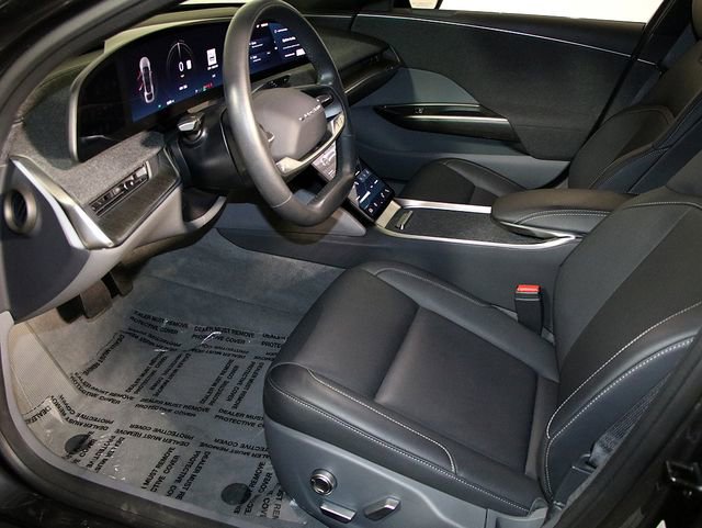 Used 2024 Lucid Air Touring image 12