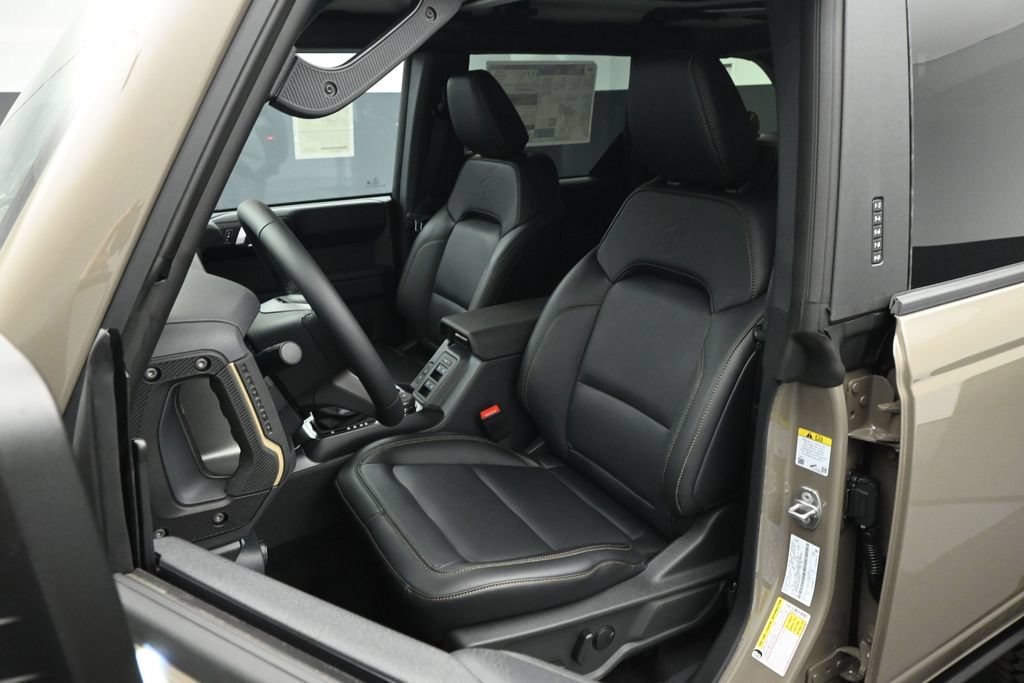 New 2026 Ford Bronco Badlands w/ Wildtrak Package AWD/4WD image 8