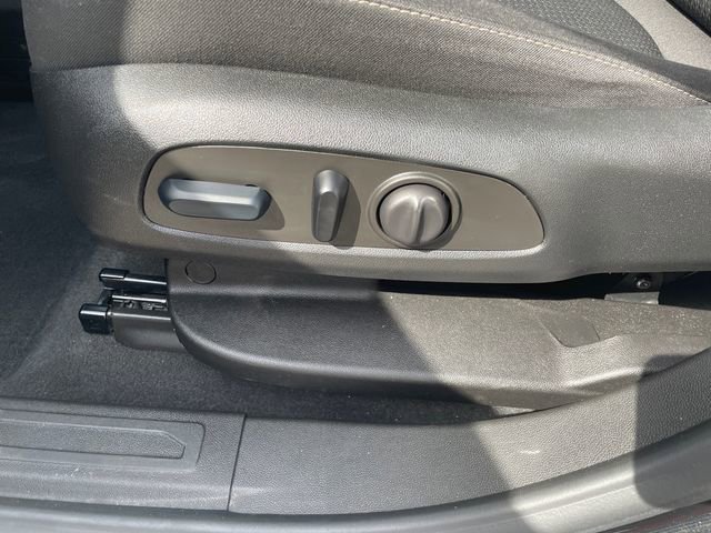 Used 2023 GMC Acadia SLE w/ Driver Convenience Package AWD/4WD image 43