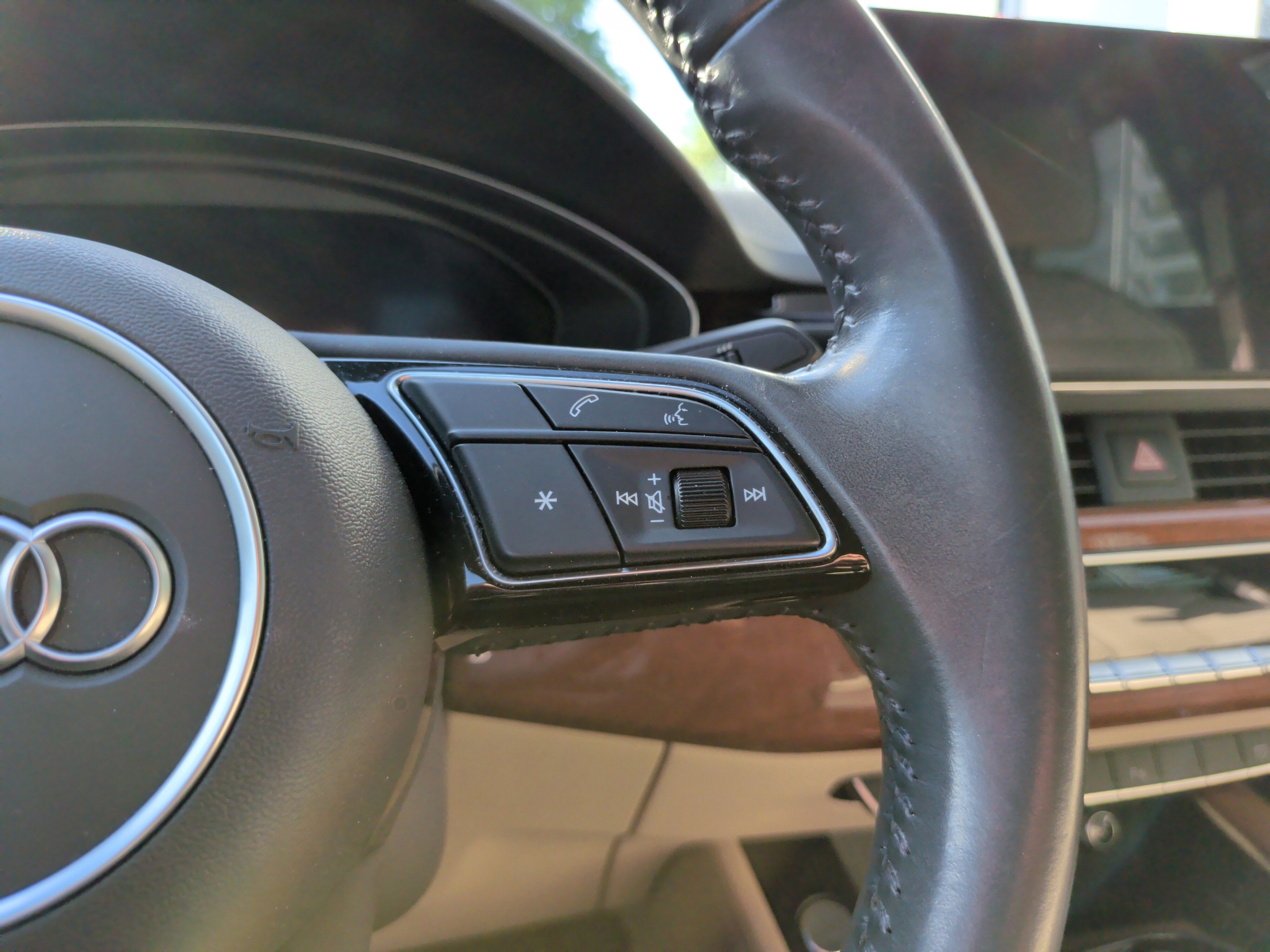 Used 2020 Audi A5 2.0T Premium Plus w/ Premium Plus image 23