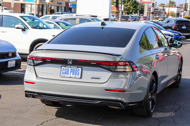 Used 2024 Honda Accord Sport image 11