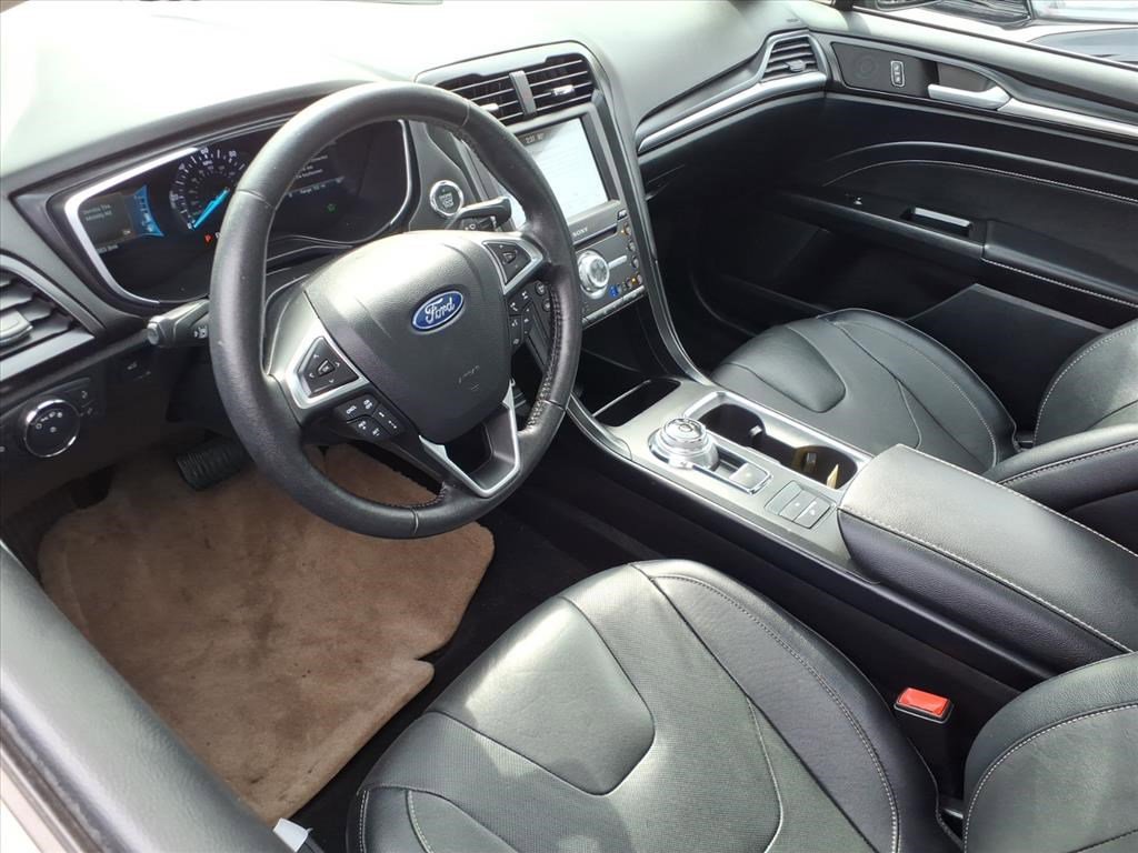 Used 2019 Ford Fusion Energi Titanium image 12