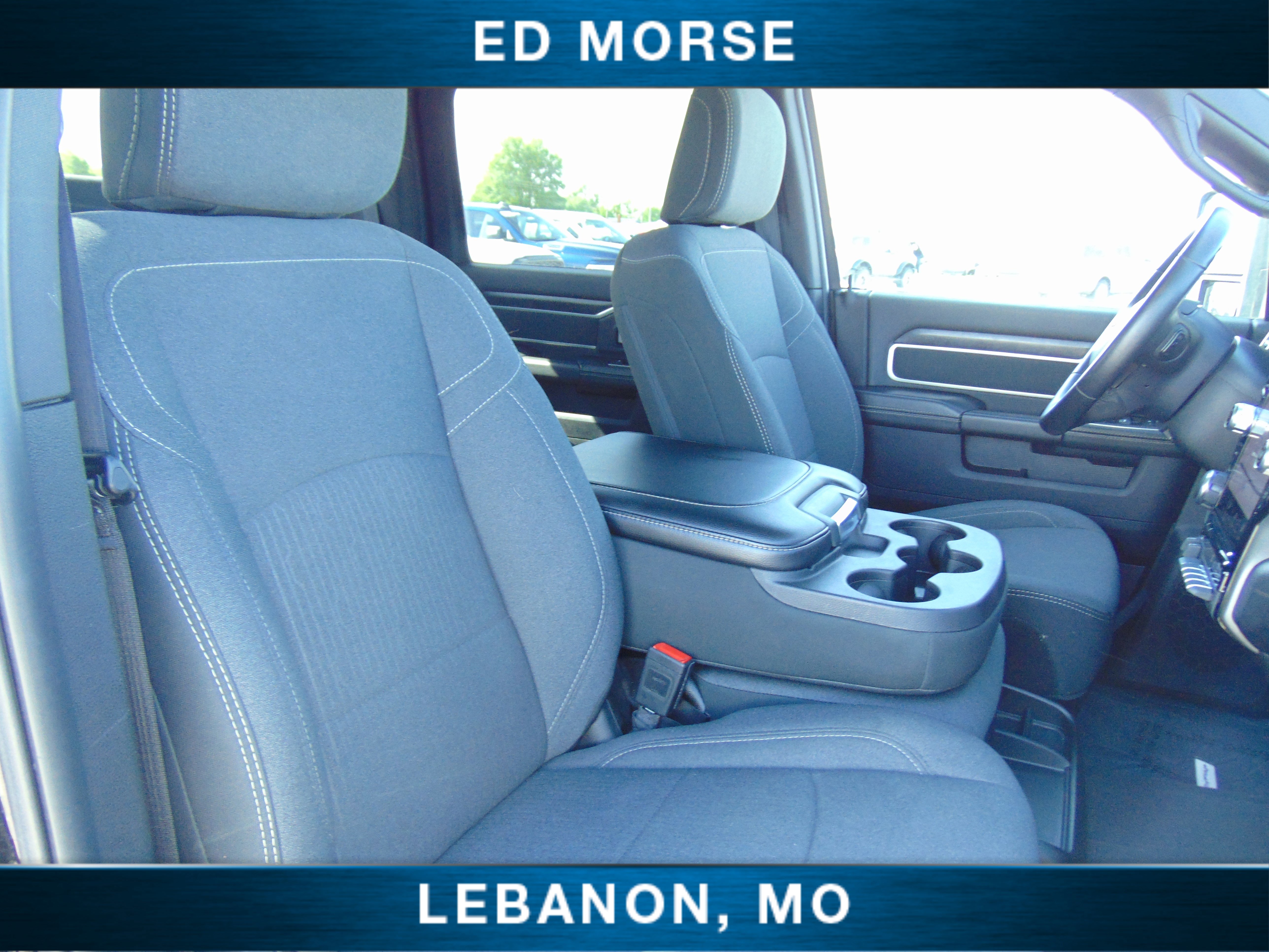 Used 2024 RAM 2500 Big Horn w/ Sport Appearance Package AWD/4WD image 15