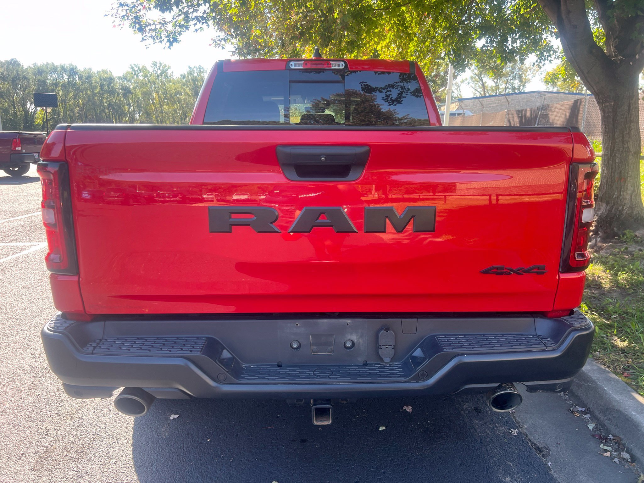 Used 2025 RAM 1500 Warlock AWD/4WD image 8