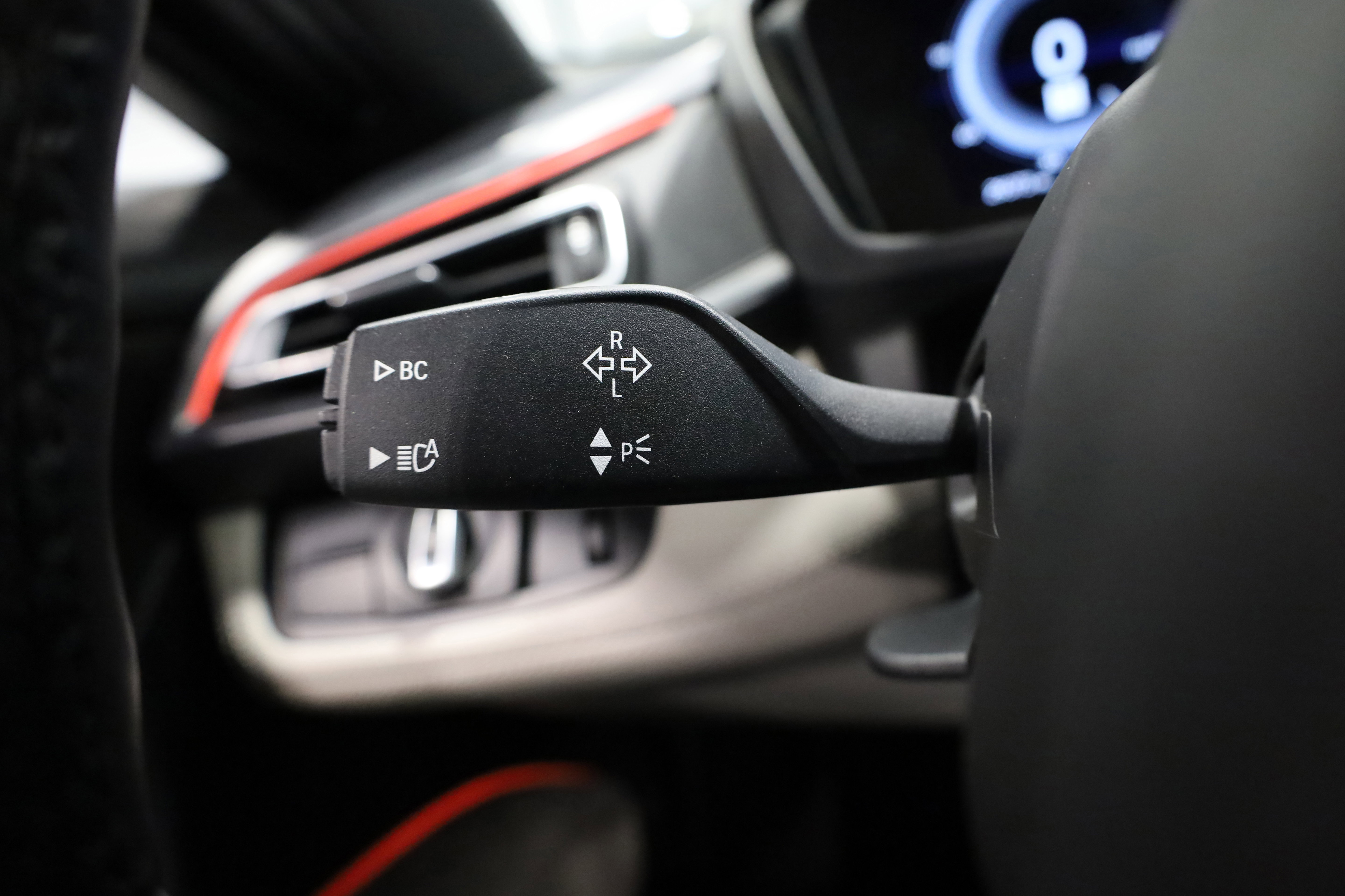 Used 2015 BMW i8 image 23