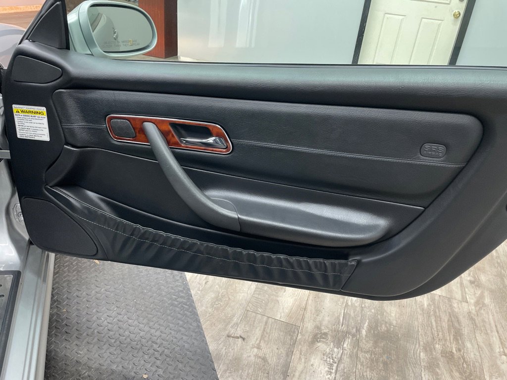 Used 2004 Mercedes-Benz SLK 320 image 32