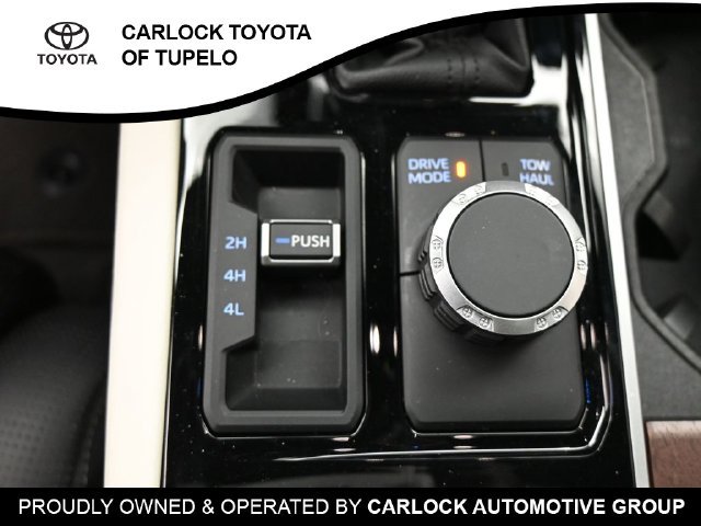 Used 2024 Toyota Sequoia Capstone AWD/4WD image 17