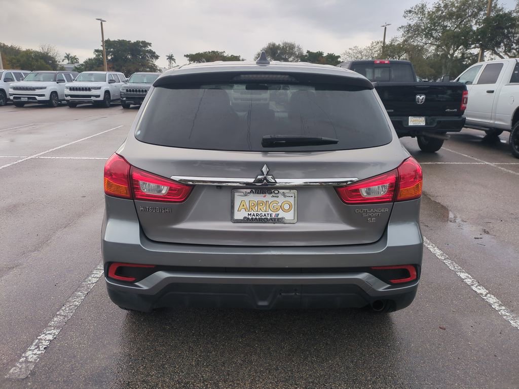 Used 2018 Mitsubishi Outlander Sport SE image 7