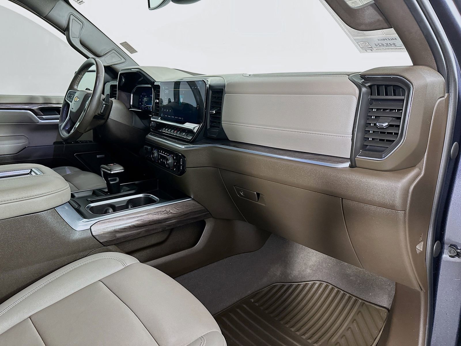 Used 2022 Chevrolet Silverado 1500 LTZ w/ LTZ Convenience Package II image 34