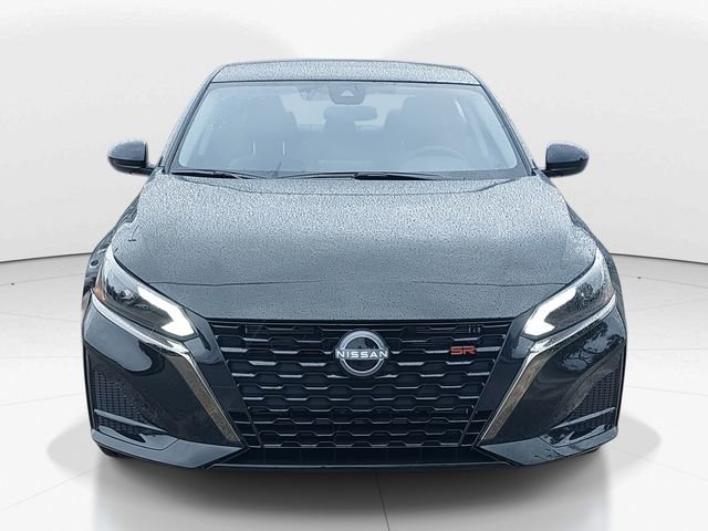 New 2025 Nissan Altima 2.5 SR image 4