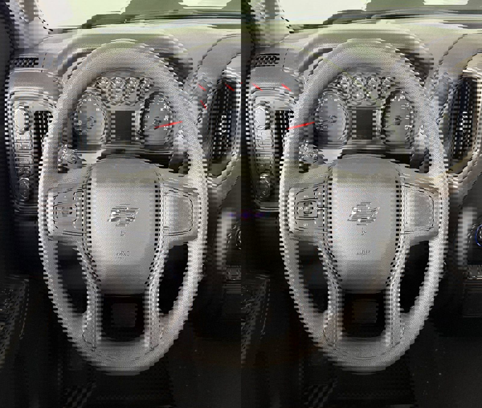 New 2026 Chevrolet Silverado 1500 Custom Trail Boss w/ LPO, Dark Essentials Package image 16