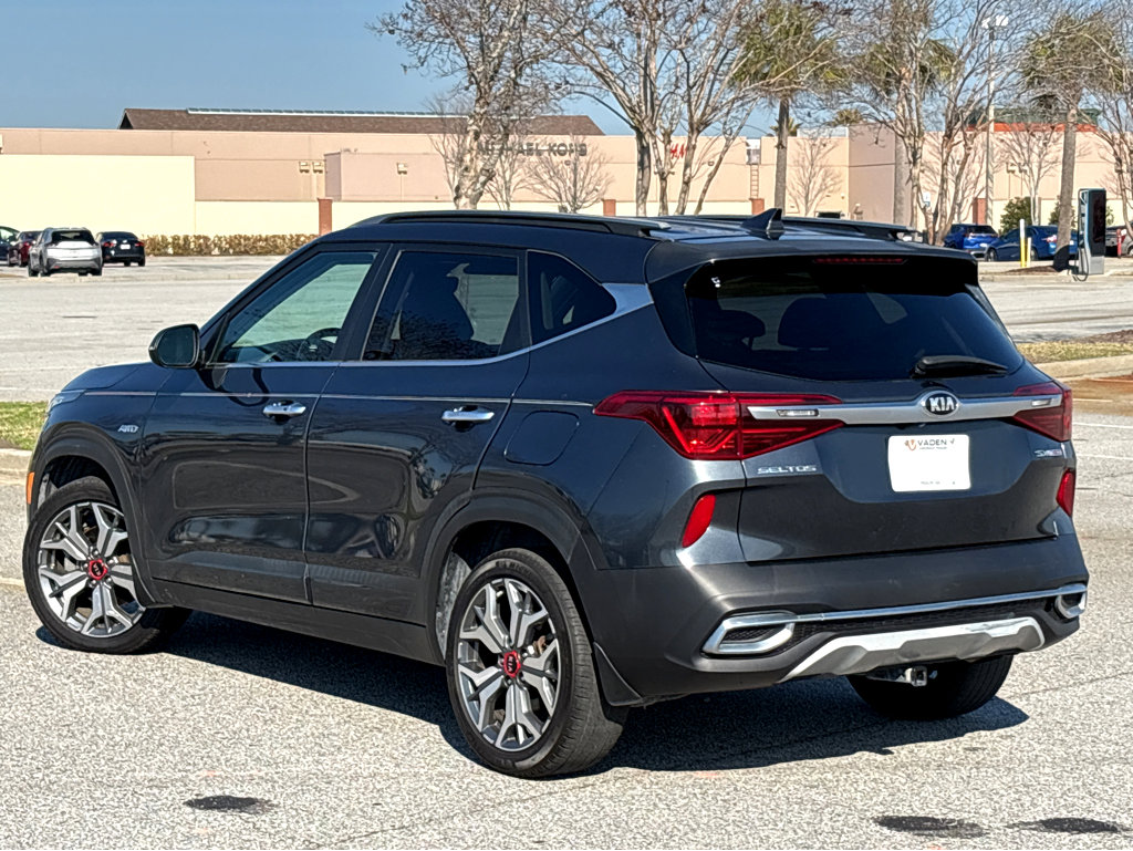 Used 2021 Kia Seltos SX w/ SX Sunroof Package AWD/4WD image 21