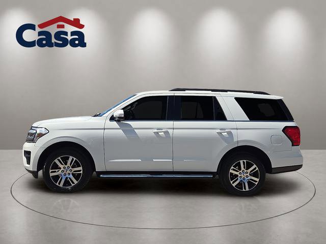 Used 2022 Ford Expedition XLT RWD image 3