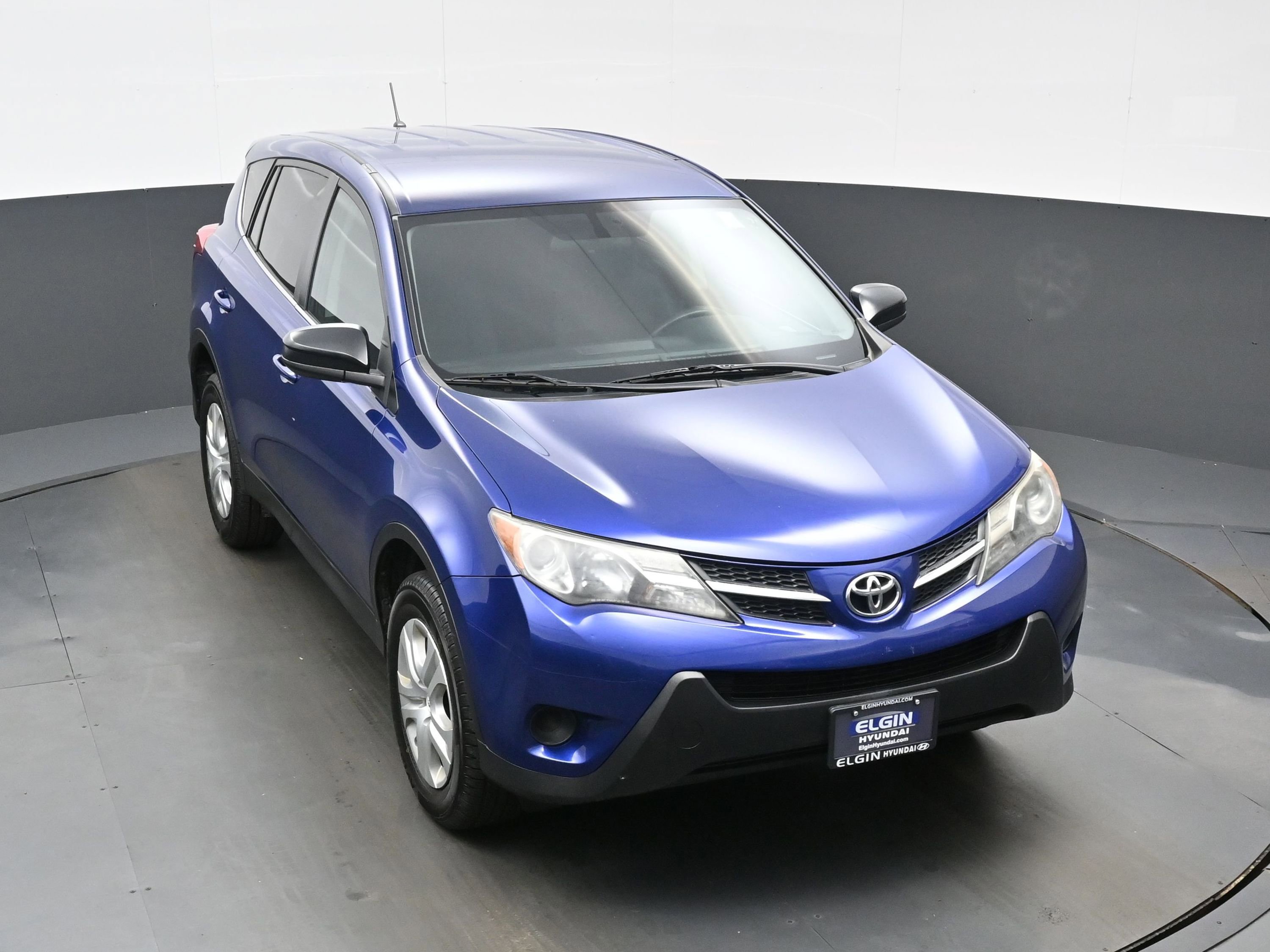 Used 2015 Toyota RAV4 LE AWD/4WD image 36