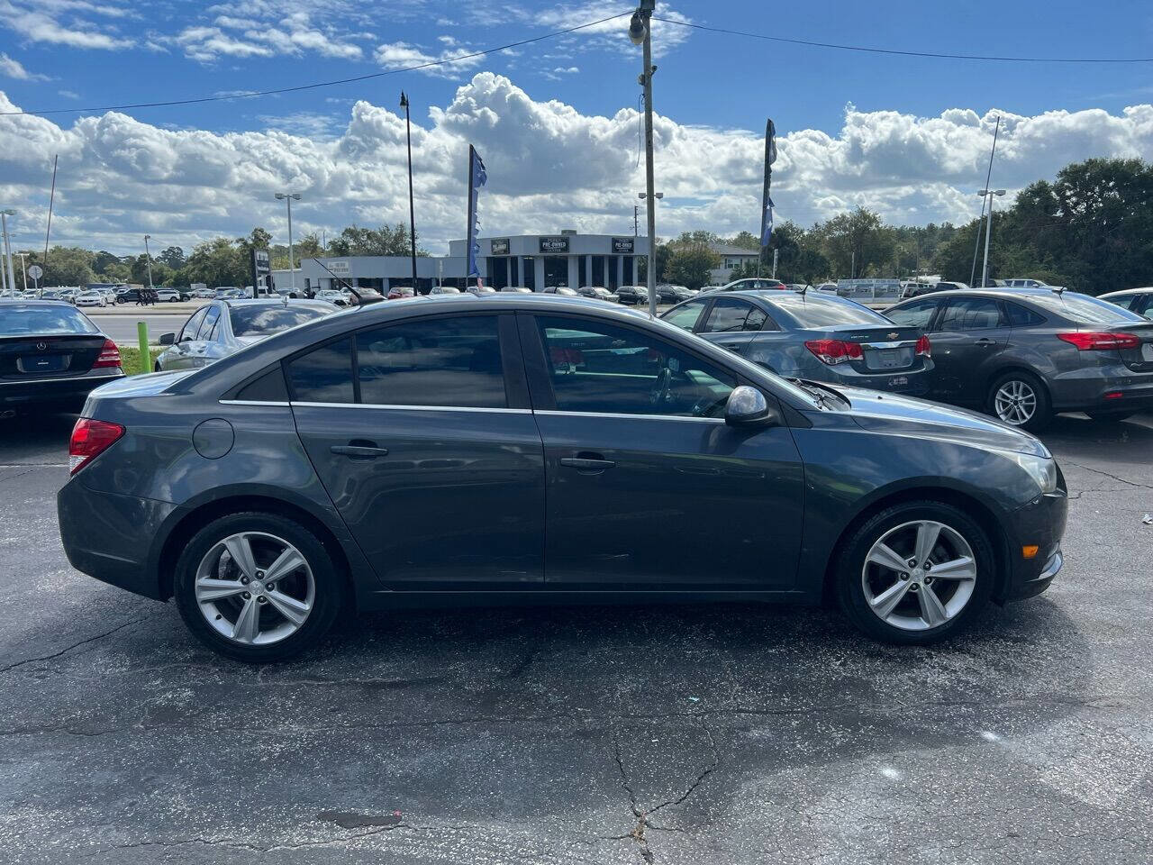 Used 2013 Chevrolet Cruze LT image 3
