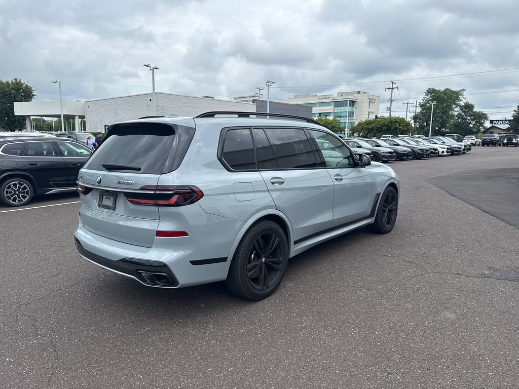 Certified 2025 BMW X7 M60i w/ Climate Comfort Package AWD/4WD image 5