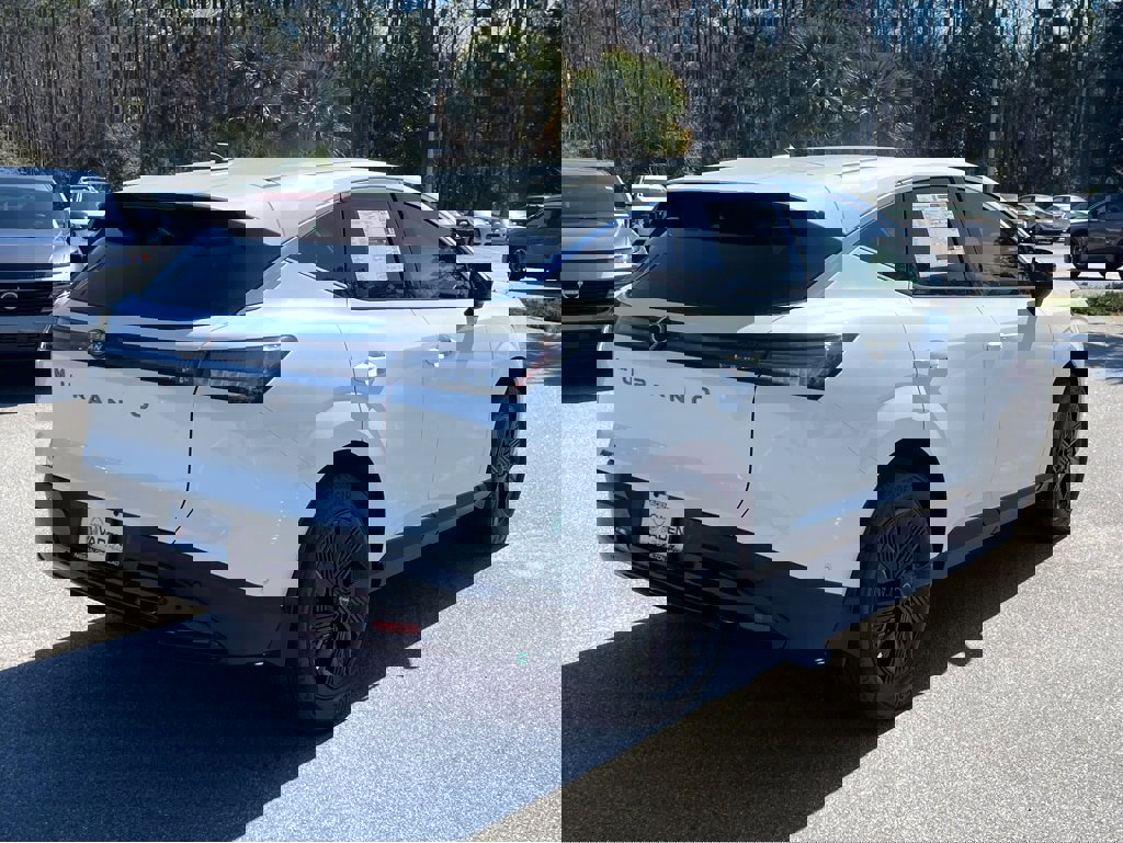 New 2025 Nissan Murano SV image 8