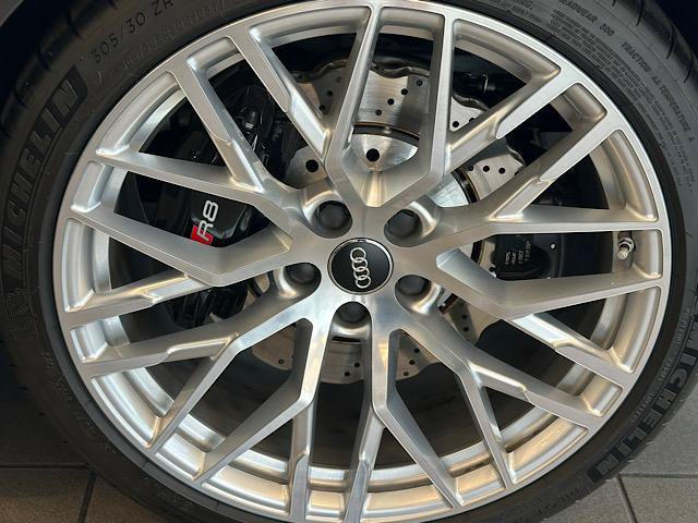 Used 2017 Audi R8 V10 AWD/4WD image 33