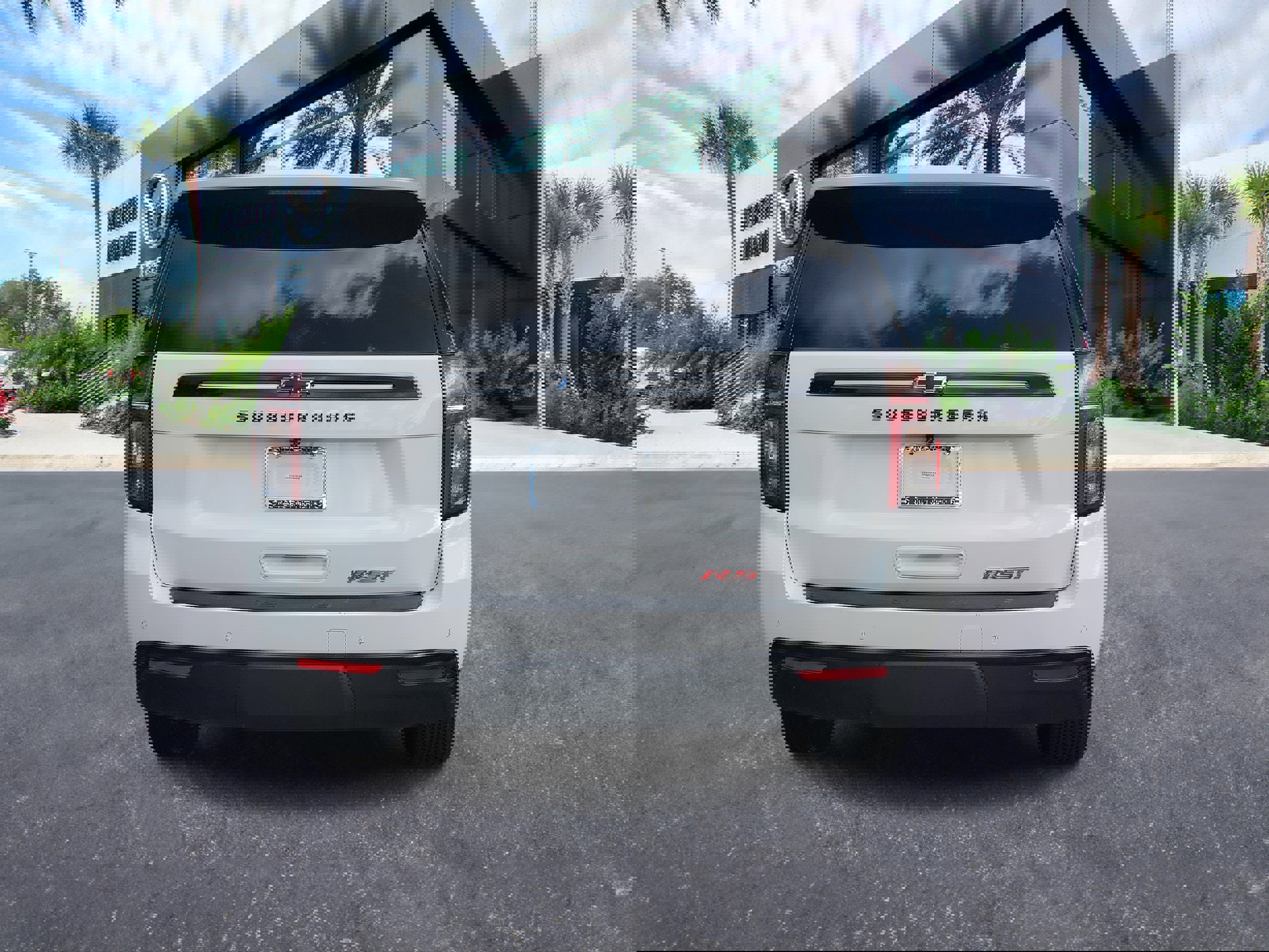 Used 2024 Chevrolet Suburban RST image 4