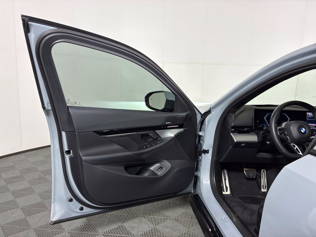 Certified 2024 BMW 530i w/ M Sport Package RWD image 23