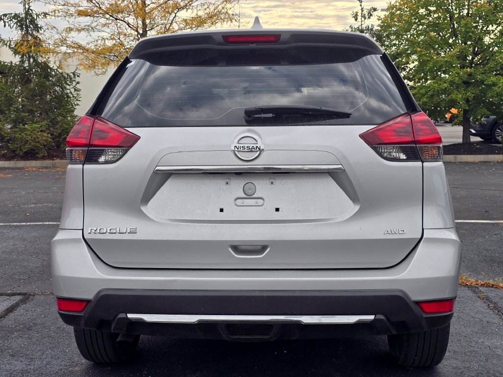 Used 2020 Nissan Rogue S AWD/4WD image 6