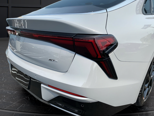New 2026 Kia K5 GT-Line w/ GT-Line Premium Package FWD image 39