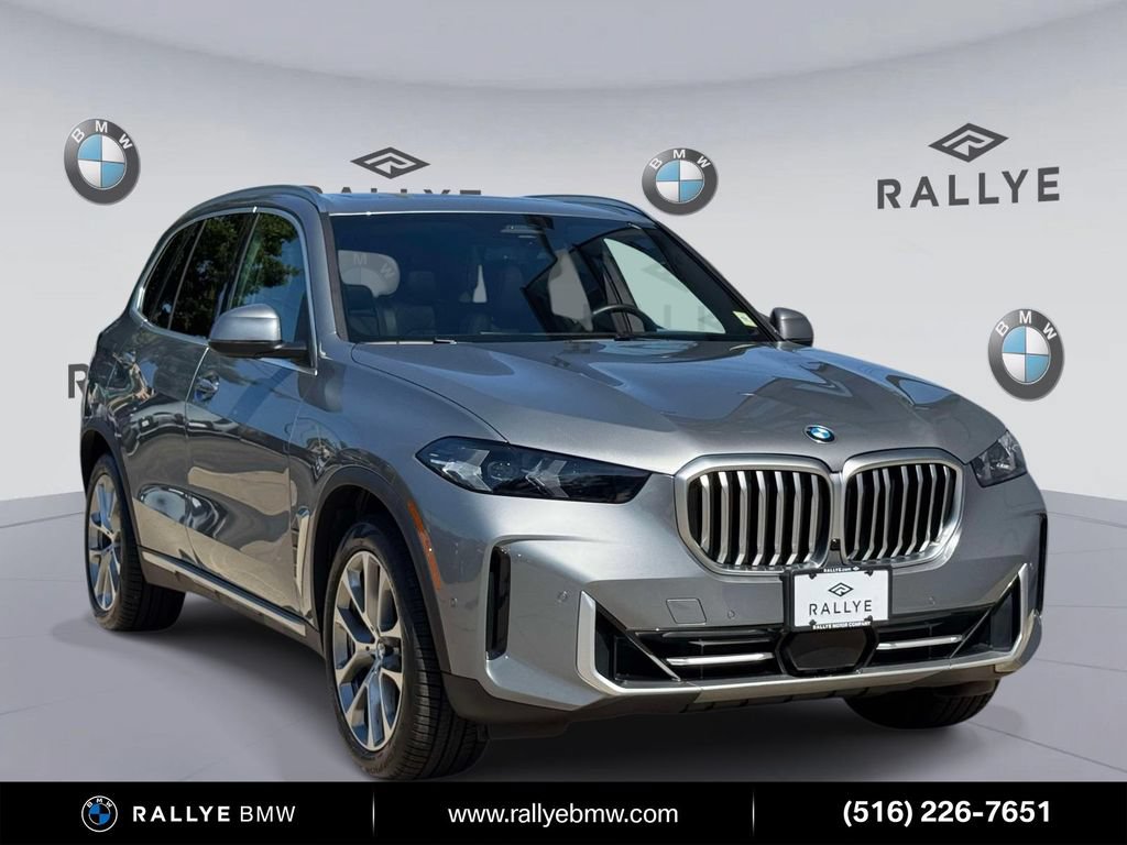 Certified 2024 BMW X5 xDrive40i AWD/4WD image 1