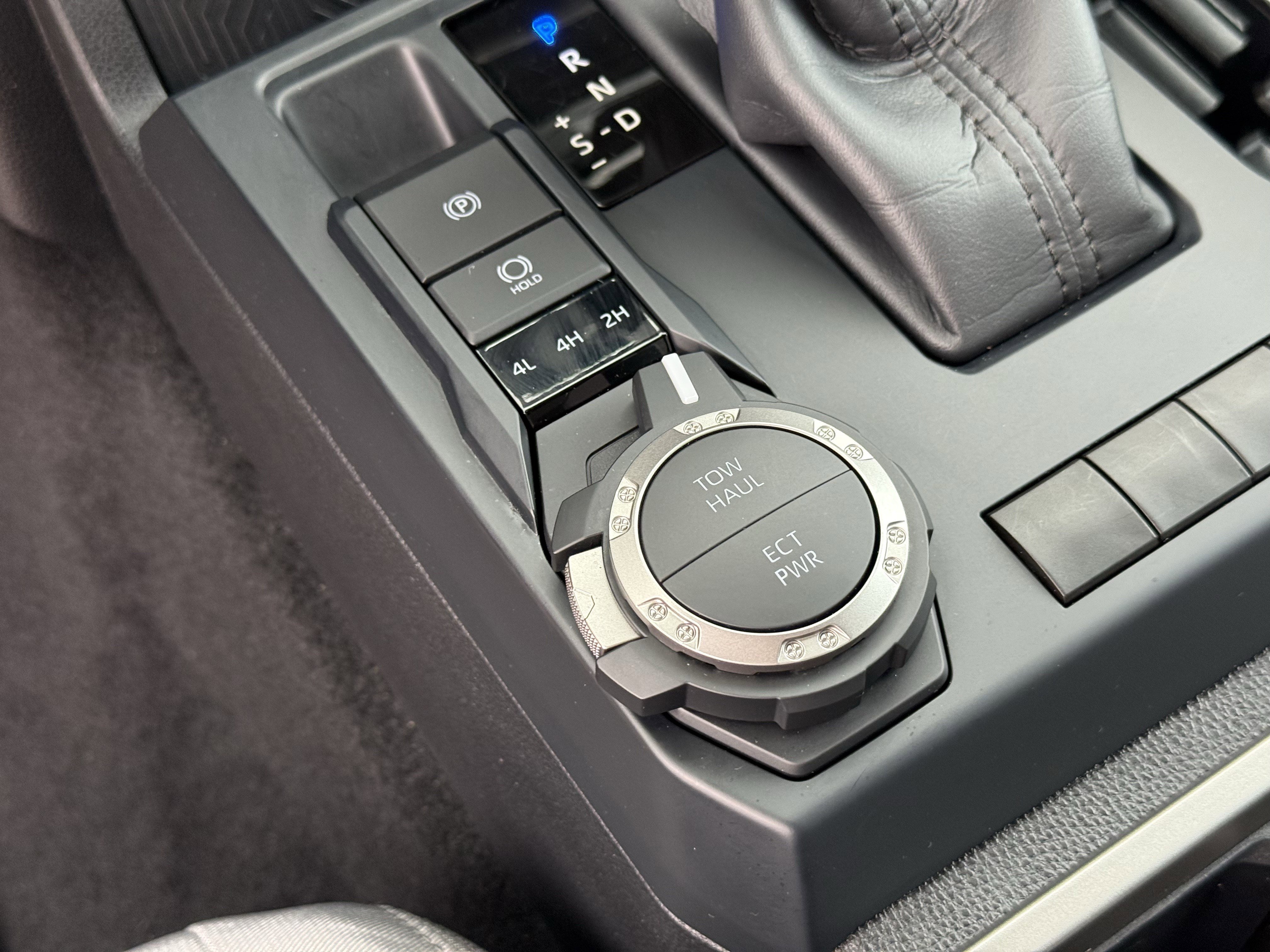 Used 2025 Toyota Tacoma SR5 image 25