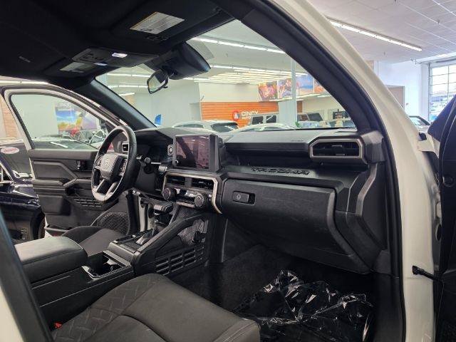 Used 2025 Toyota Tacoma SR RWD image 9
