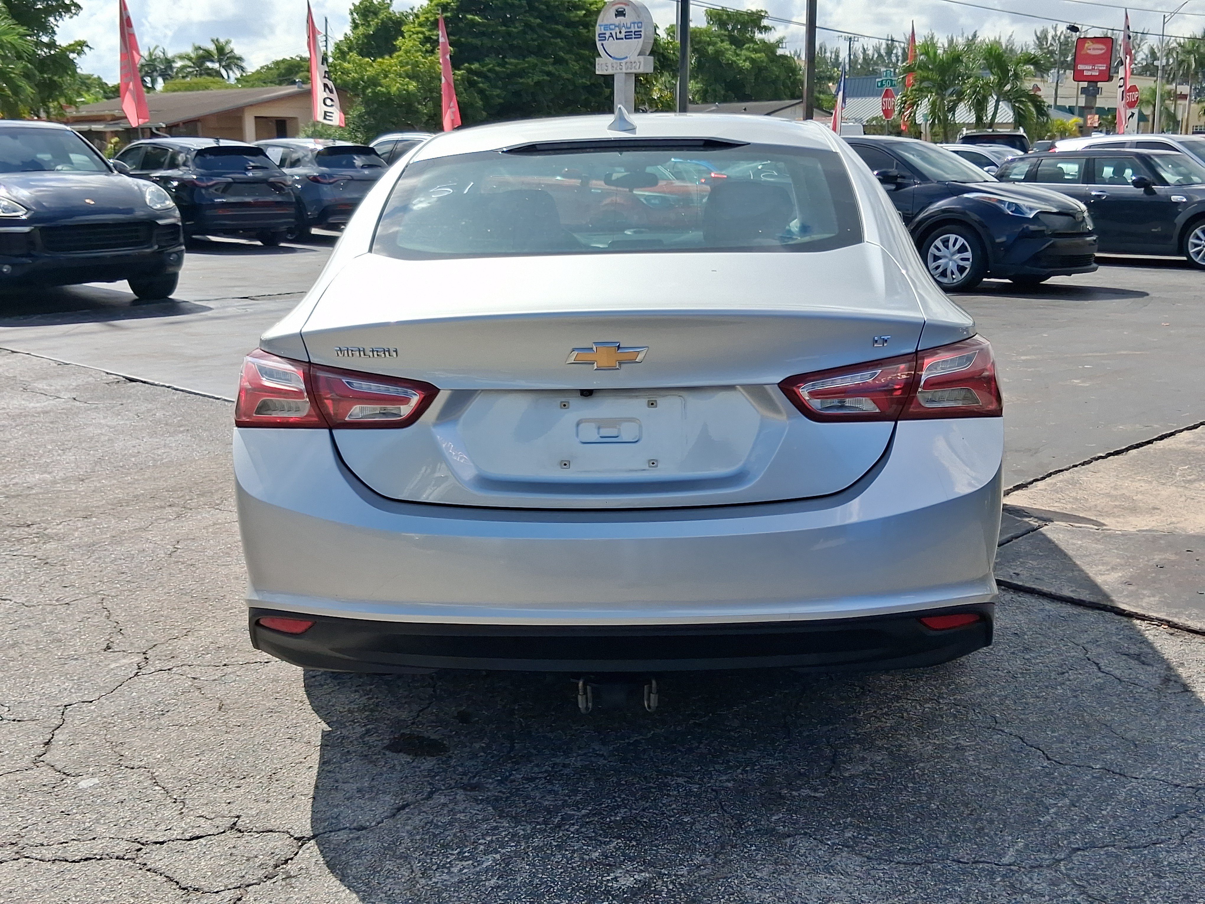 Used 2019 Chevrolet Malibu LT FWD image 6
