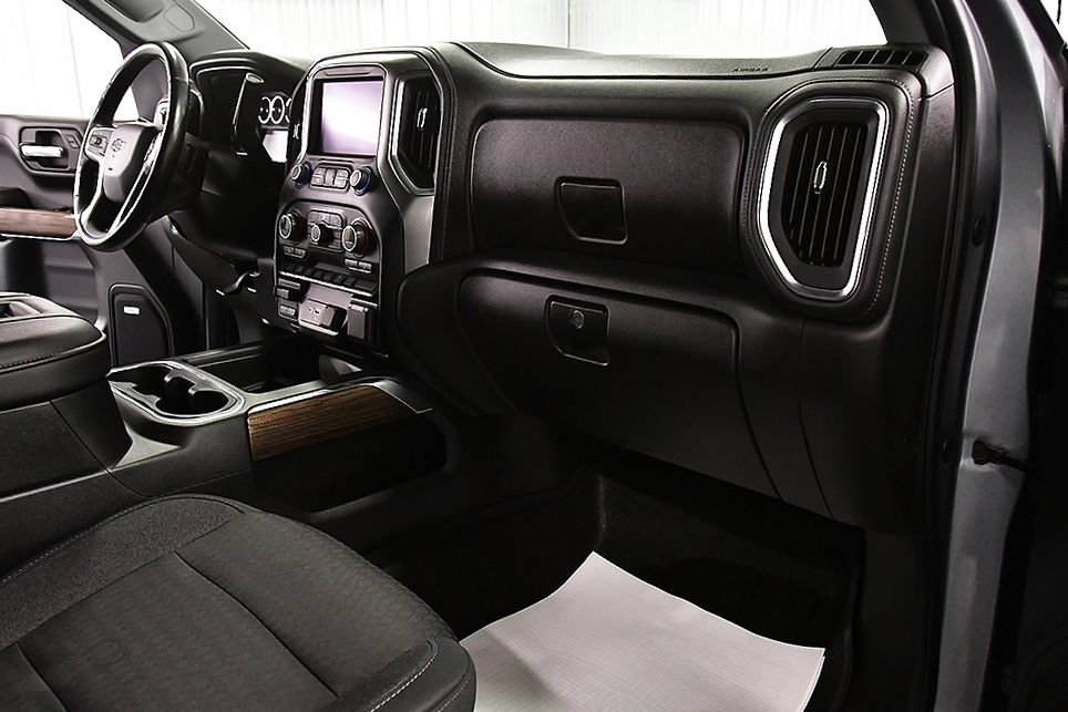 Used 2019 Chevrolet Silverado 1500 RST w/ All-Star Edition AWD/4WD image 26