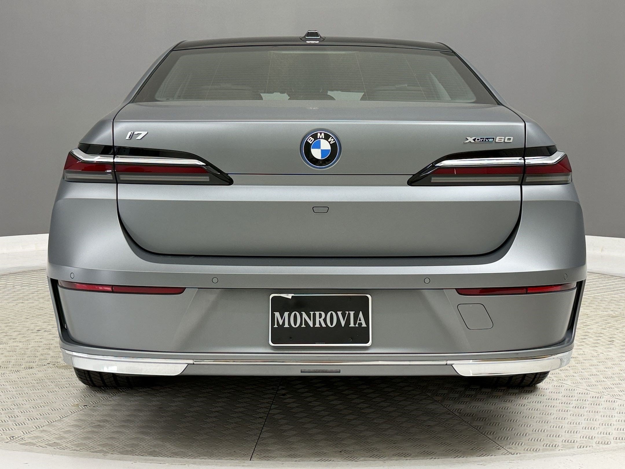 Certified 2023 BMW i7 xDrive60 AWD/4WD image 10