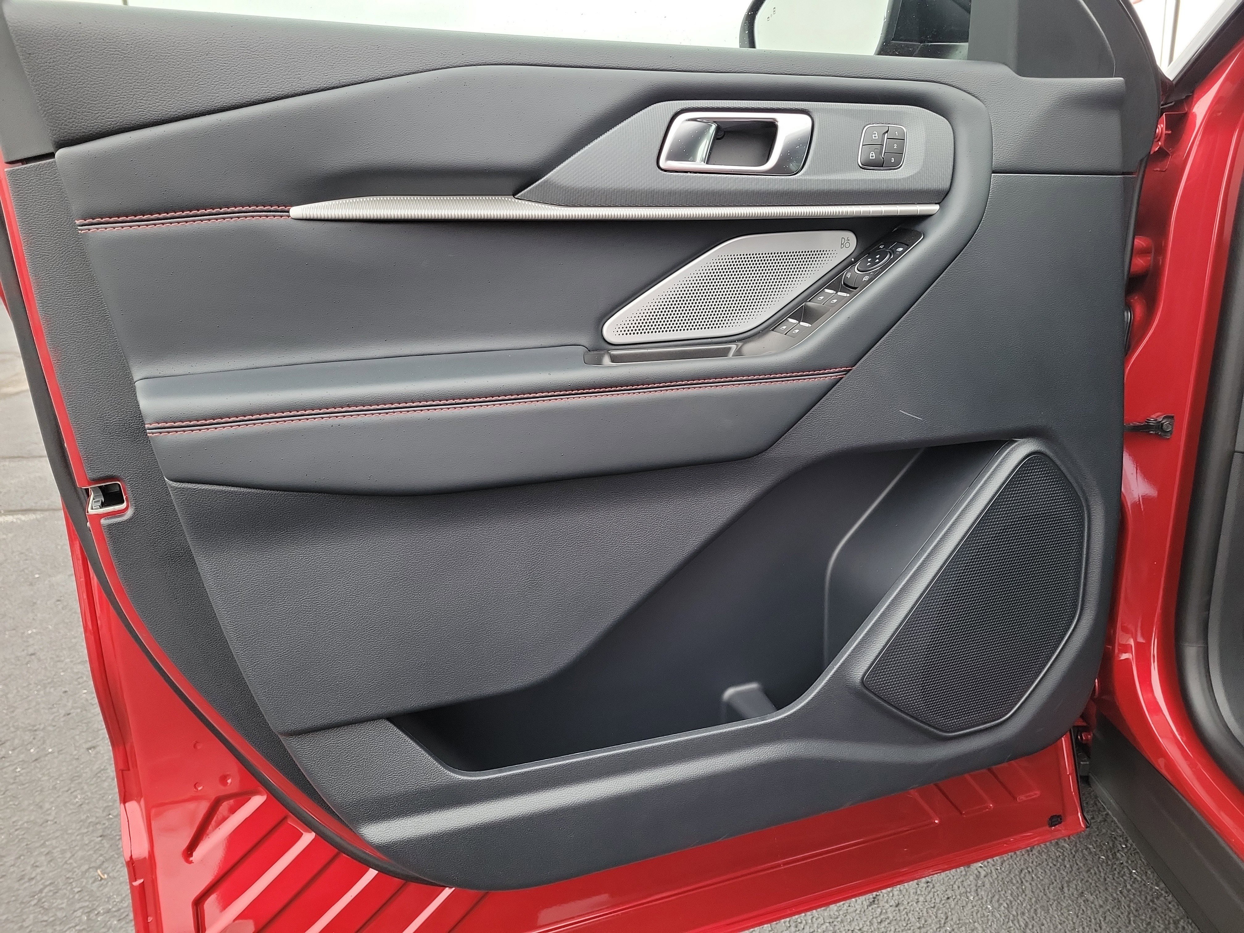 New 2026 Ford Explorer ST w/ Sun And Sound Package image 16