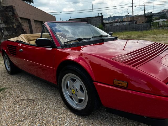 Used 1988 Ferrari Mondial 3.2 Cabriolet image 24