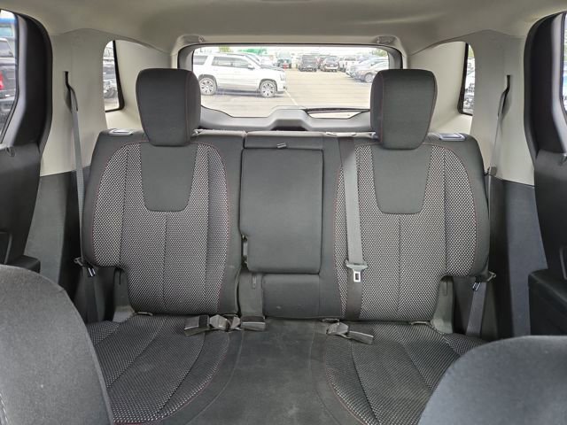 Used 2015 GMC Terrain SLE image 26