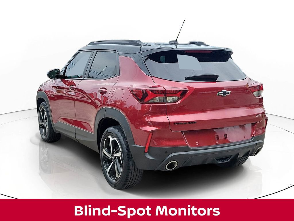 Used 2021 Chevrolet TrailBlazer RS w/ Technology Package FWD image 4