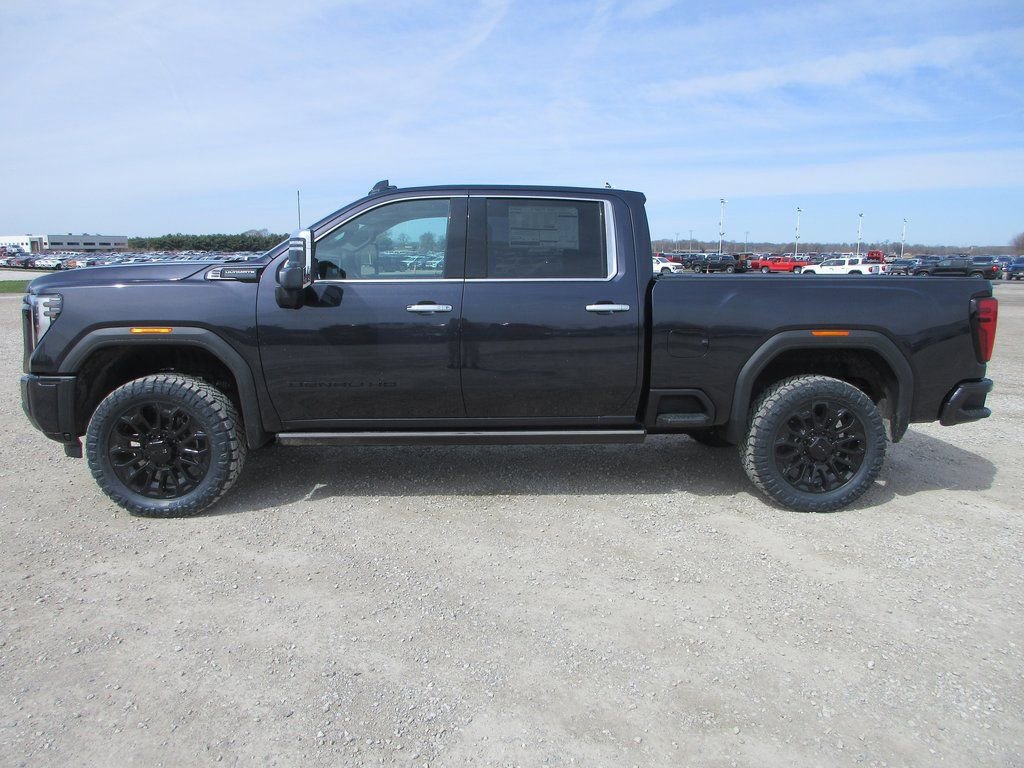 New 2026 GMC Sierra 2500 Denali Ultimate image 10