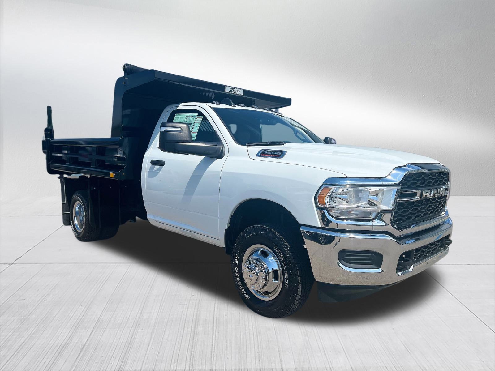 New 2024 RAM 3500 Tradesman image 2