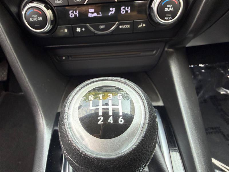 Used 2014 MAZDA MAZDA3 i Touring w/ Technology Package FWD image 37