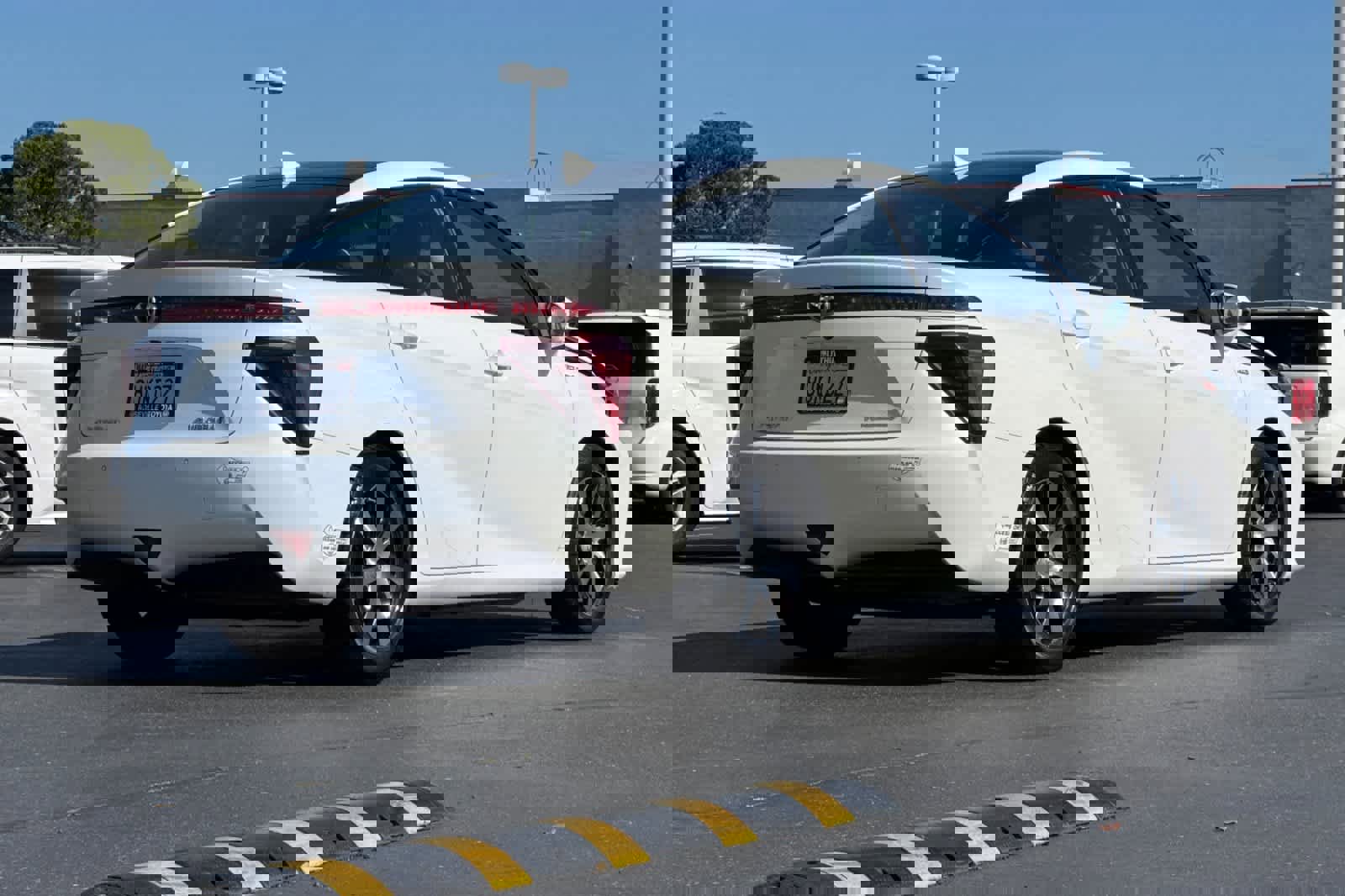 Used 2016 Toyota Mirai video 2