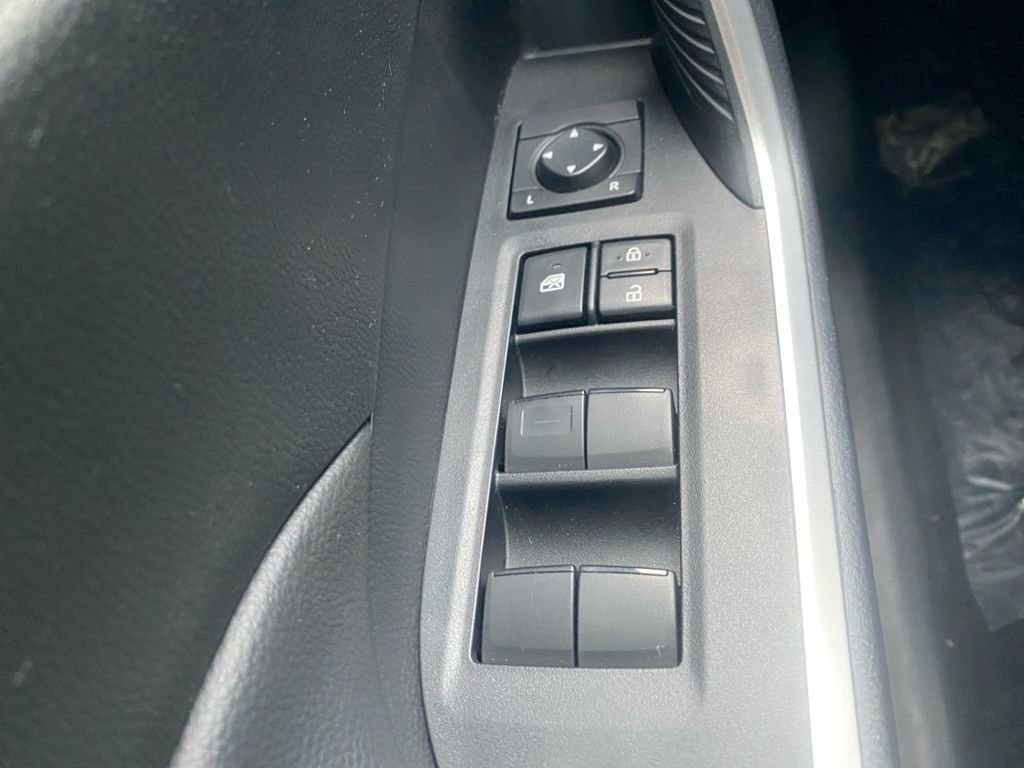 Used 2024 Toyota RAV4 LE image 17